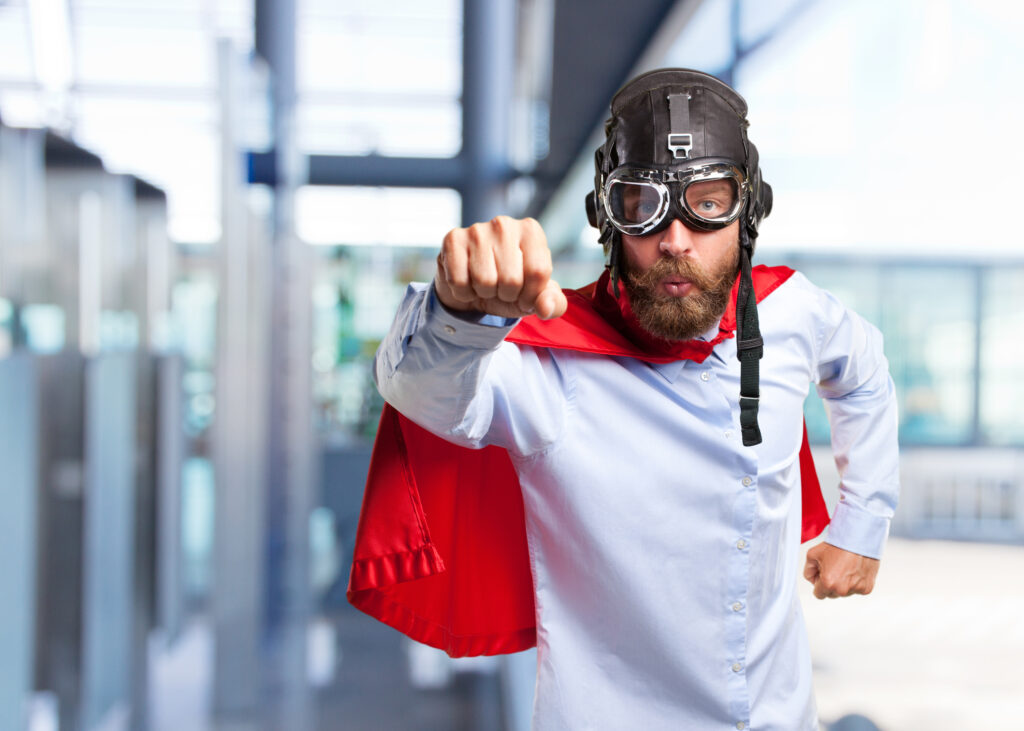 Homme drole illustrant Samir, fondateur de Webcetera, expert en création de sites internet à Tours, avec cape et lunettes, prêt à accompagner les projets web.